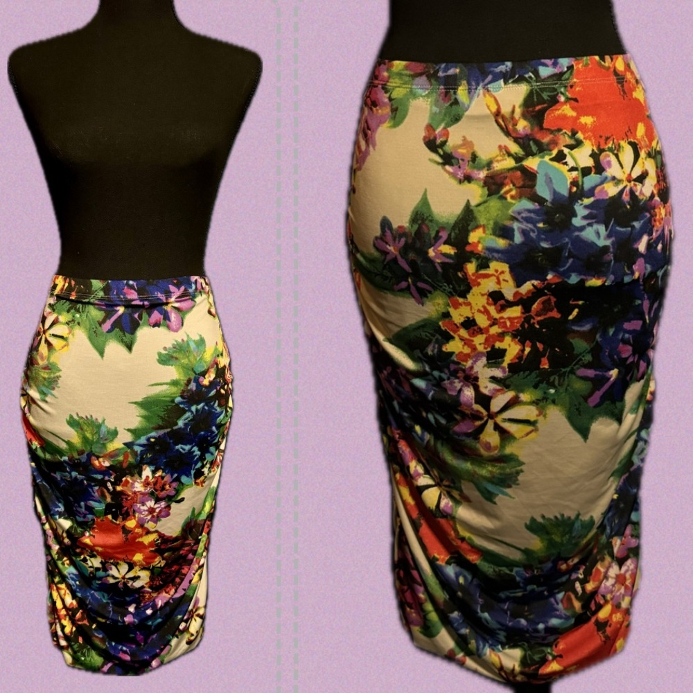 Vintage ‘90s Hot Girl knee-length pencil skirt fits L-XL